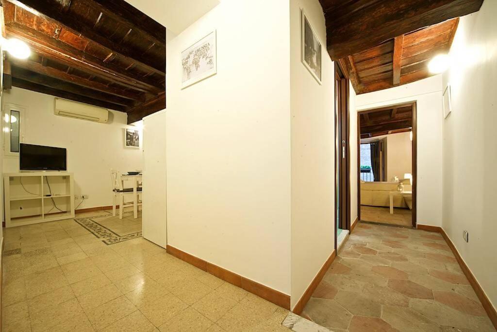 Campo De Fiori - 2 Apartment Rom